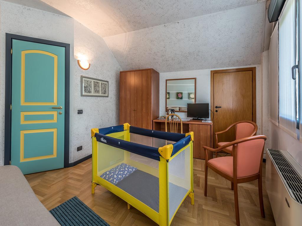אלבה Mini Hotel Wine & Dreams מראה חיצוני תמונה